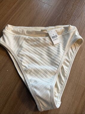 NWT L space cream Textured High-Waist Bikini Bottom size M